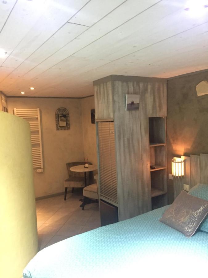 Chambre D'Hotes Des Oliviers La Roque-sur-Cèze Exteriör bild